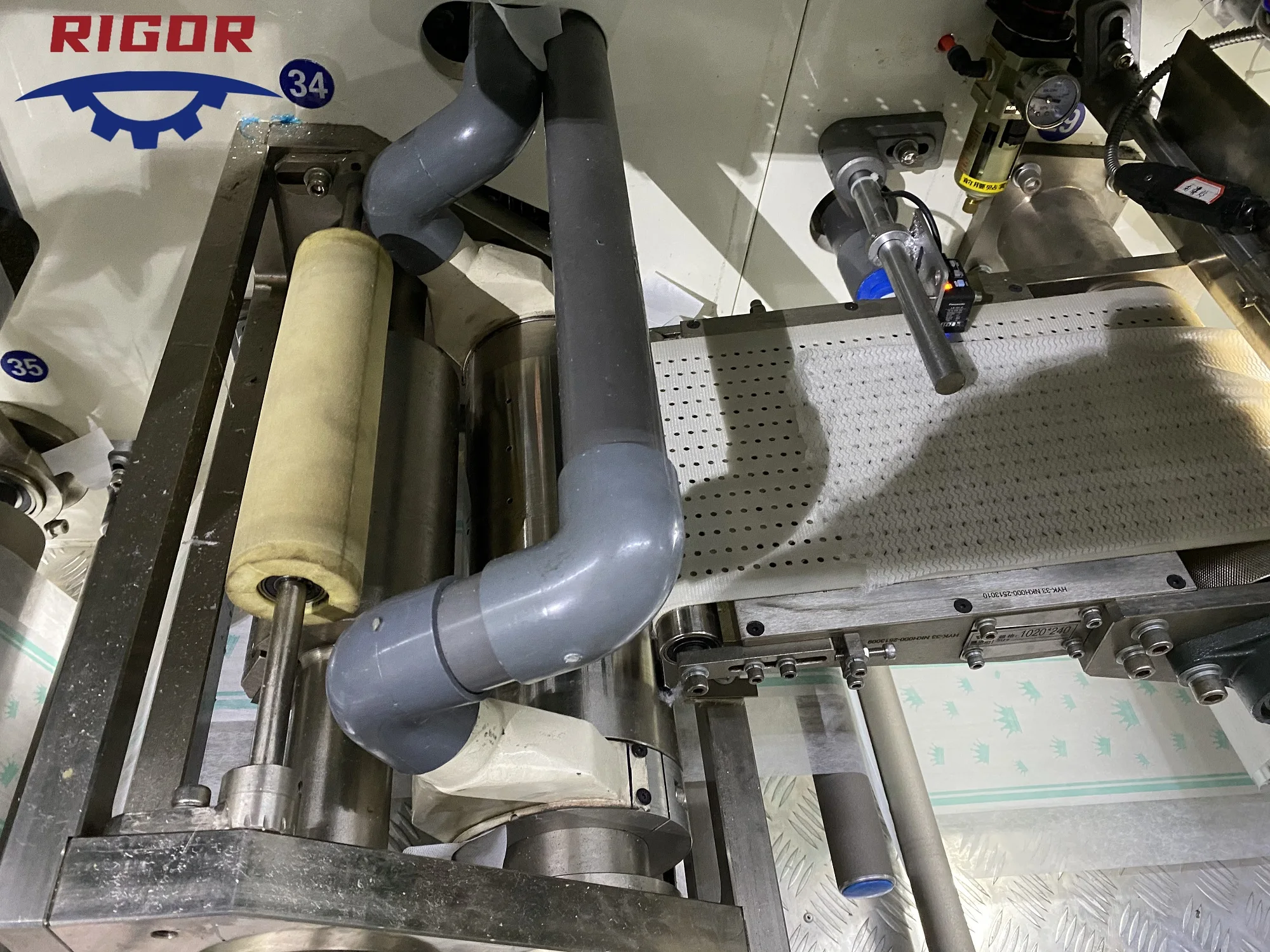 Machine Equipment For Baby Diapers Fameccanica Diaper Machine