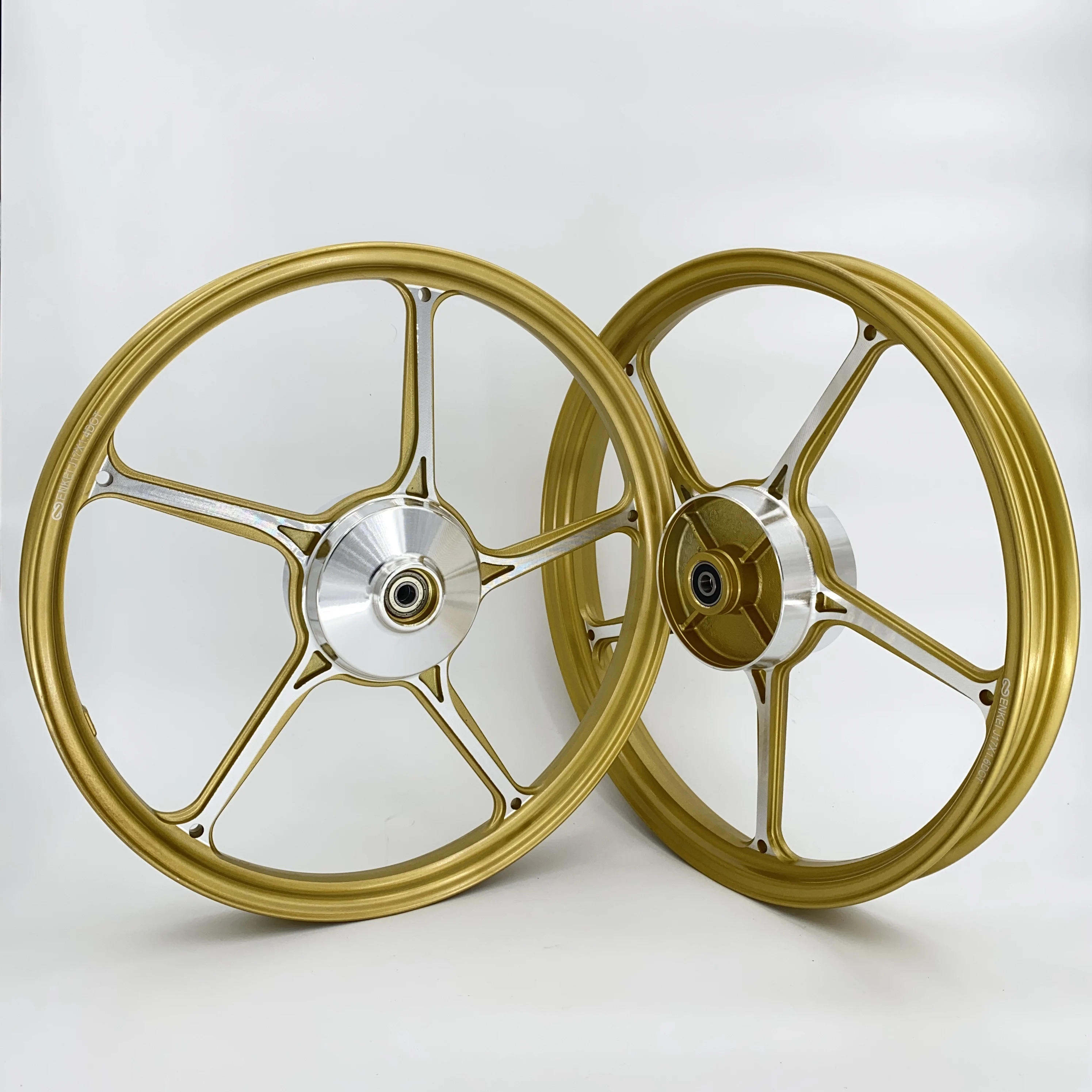 17 inch aluminum alloy motorcycle wheel scooter Hub