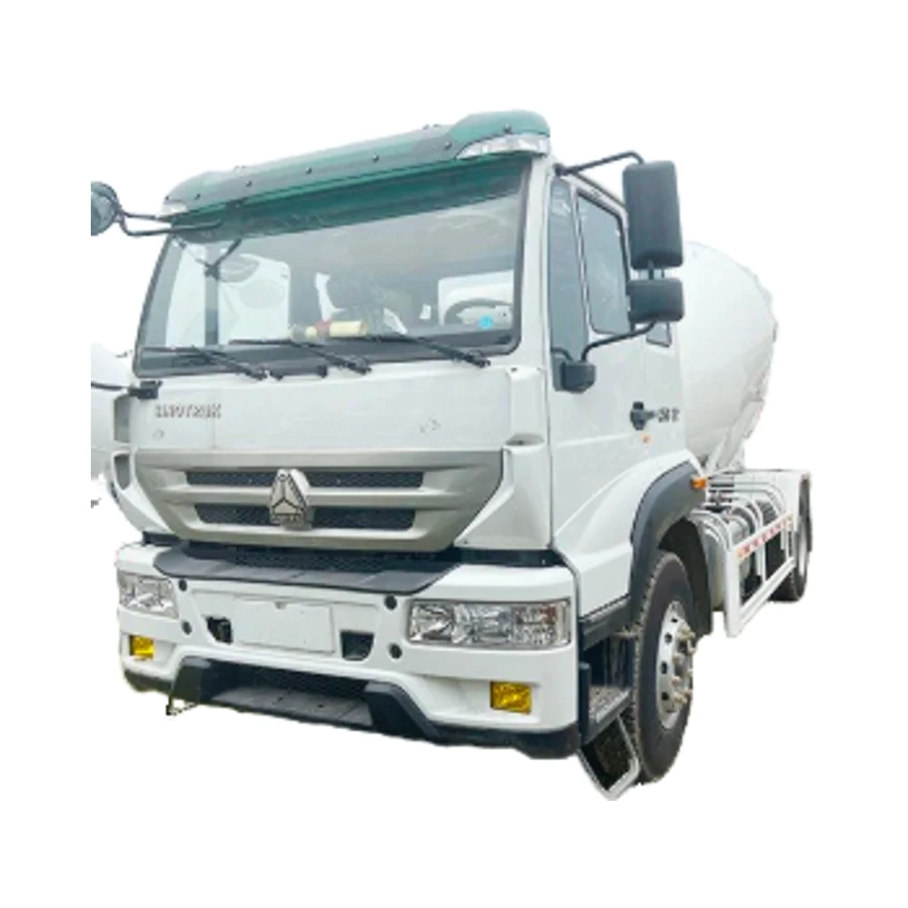 New SINOTRUK HOWO 5cbm Factory Price Light 4X2 6 Wheels Cement  Mixer Truck