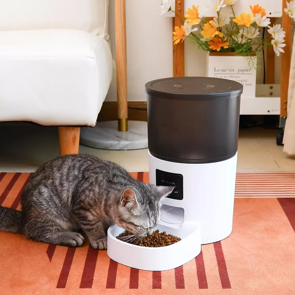 Smart Pet Feeder 4 Meals Daily Control Pet Food Dispenser Automatic Pet Feeder Dog Cat Food Container