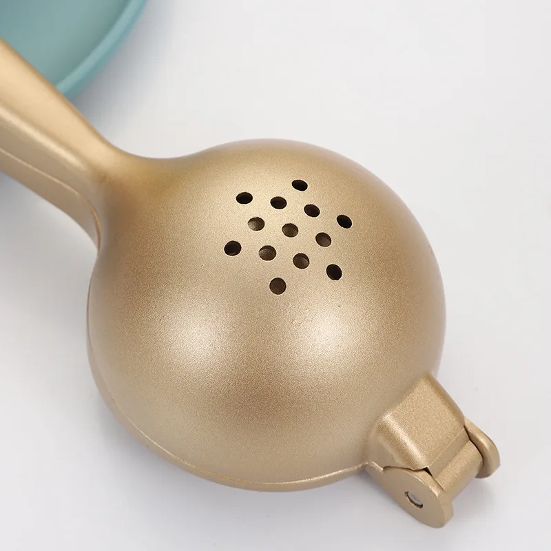 Kitchen Metal Lemon Squeezer Easy to Use Lemon Juicer Lime Squeezer Sturdy Lemon Lime Squeezer Press