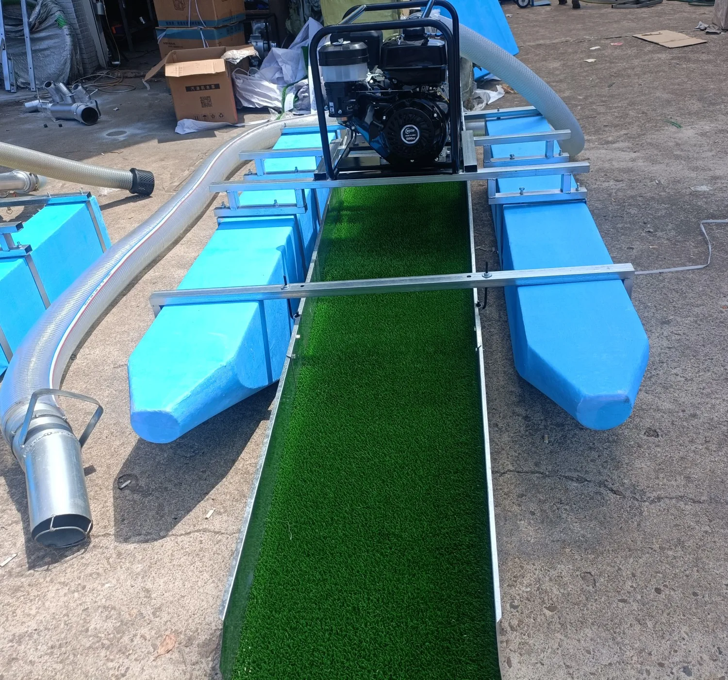 Gold Mining Dredge Ship for Gold/Diamond Dredging Boat 2.5'/4'/6' River Sand Gold Washing Gasoline Plant