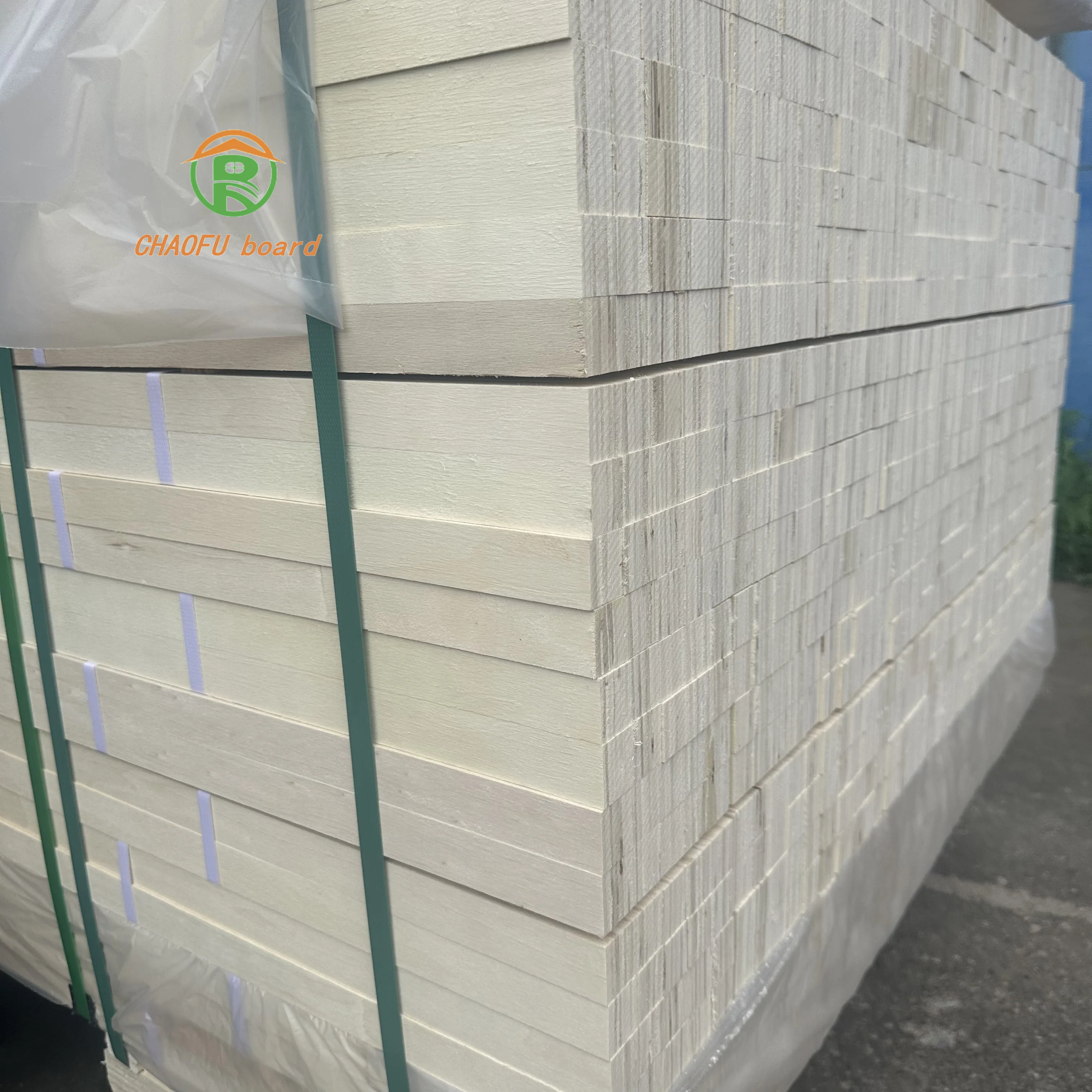 customizable environmentalprotection E0 grade poplar veneer laminated wood building home commercial use
