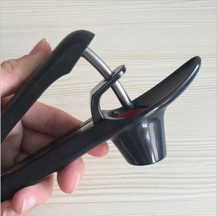 Cherry Pitter and Strawberry Huller  Heavy-Duty Cherry Pitter Remover Stoner Corer Tool
