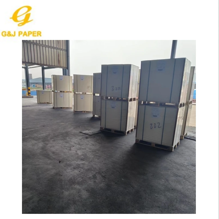 Высокообъемное покрытие 215gsm 305gsm 345gsm доска цвета слоновой кости/GC2/FBB