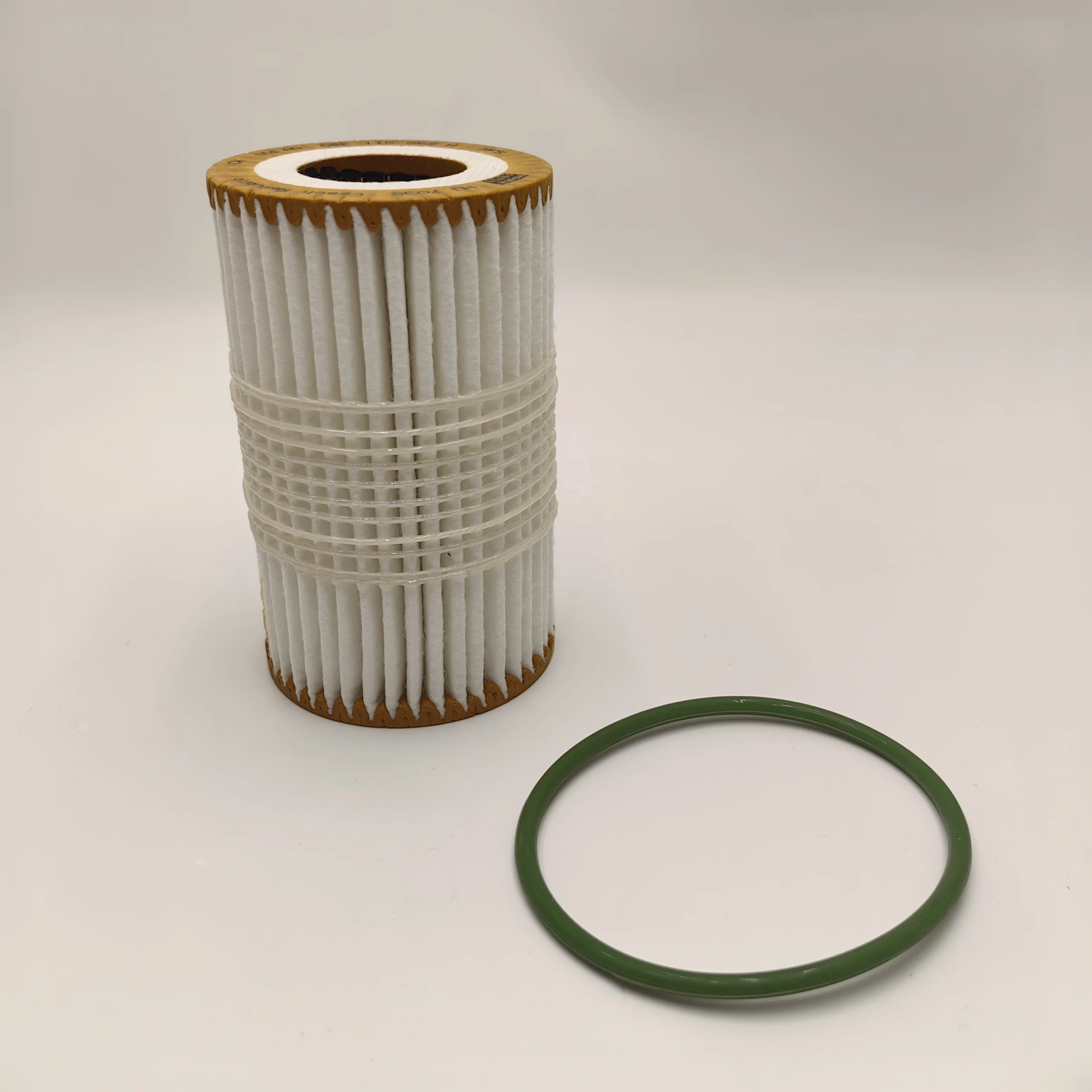 for Volkswagen Audi 06E115562H Automotive spare parts oil filter 06E115562H