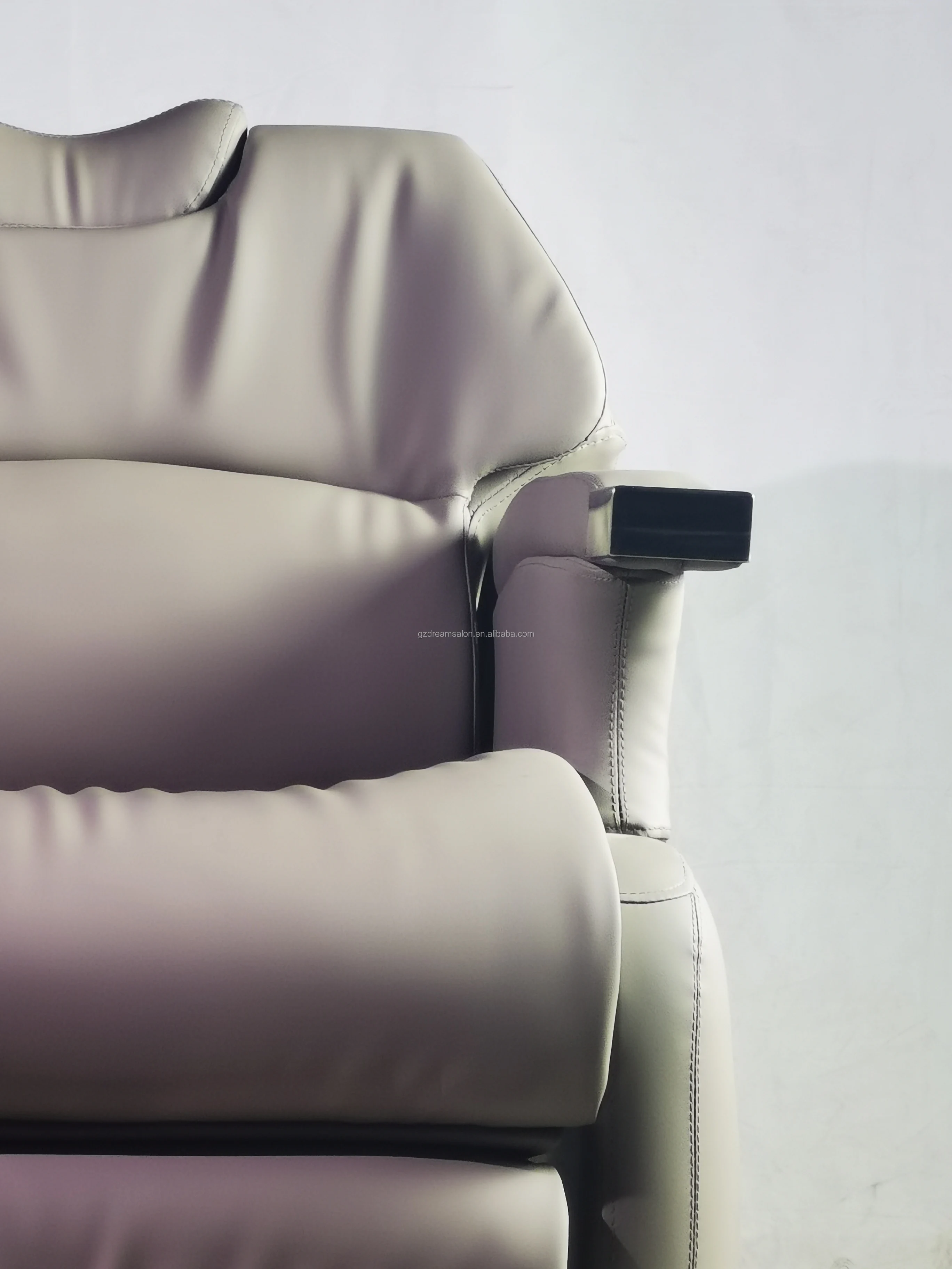 DREAMSALON 2023 Latest Unique Design Grey Facial Care Funiture Salon Electric Pneumatic Backrest Comfortable Hair Care Chair