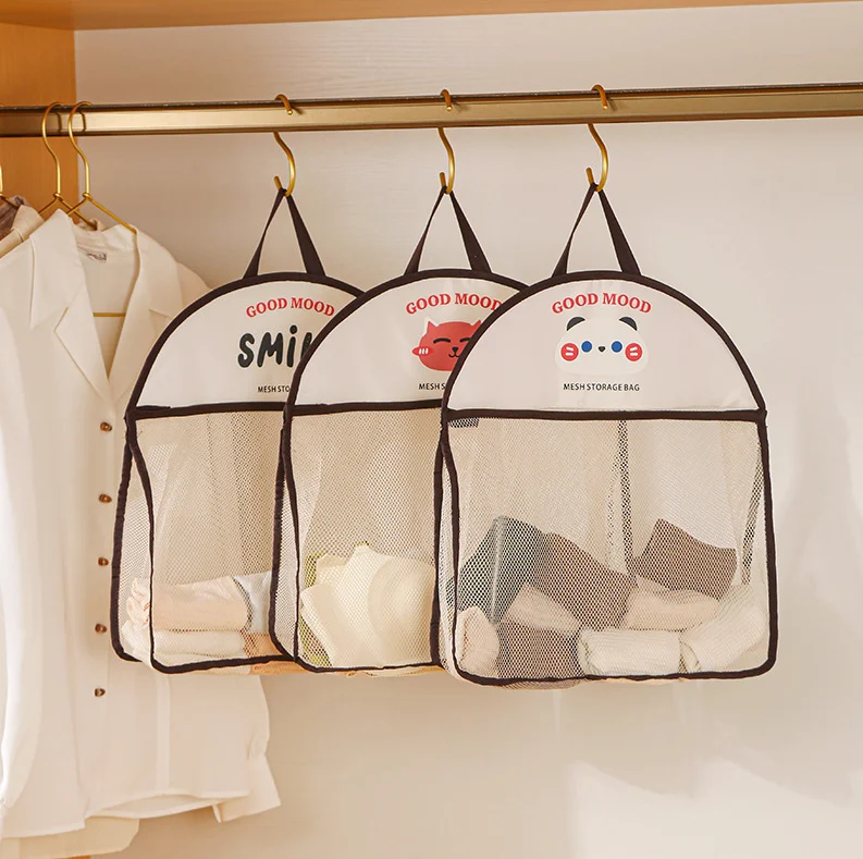 Multi-Functional Large Capacity Cartoon Hanging Storage Portable Toys Clothes Organizer Bathroom Storage Mesh Bag Toiletry Bag