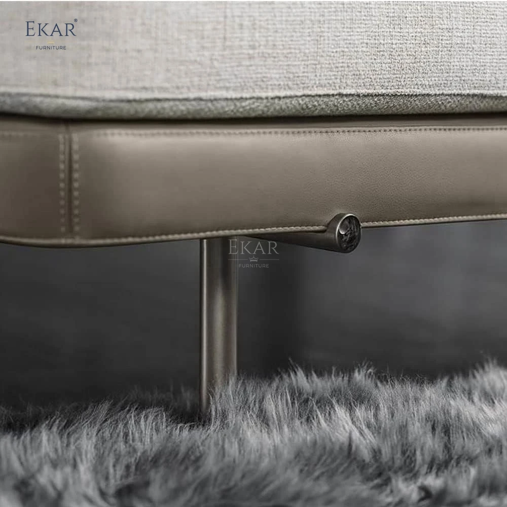 Modern Living Room Bench with Upholstered Seat and Wooden Legs