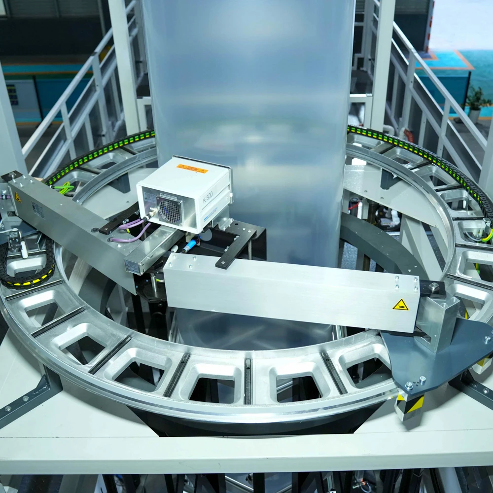 Automatic ABC IBC Three Layer haul-off rotary Co-extrusion film blowing machine