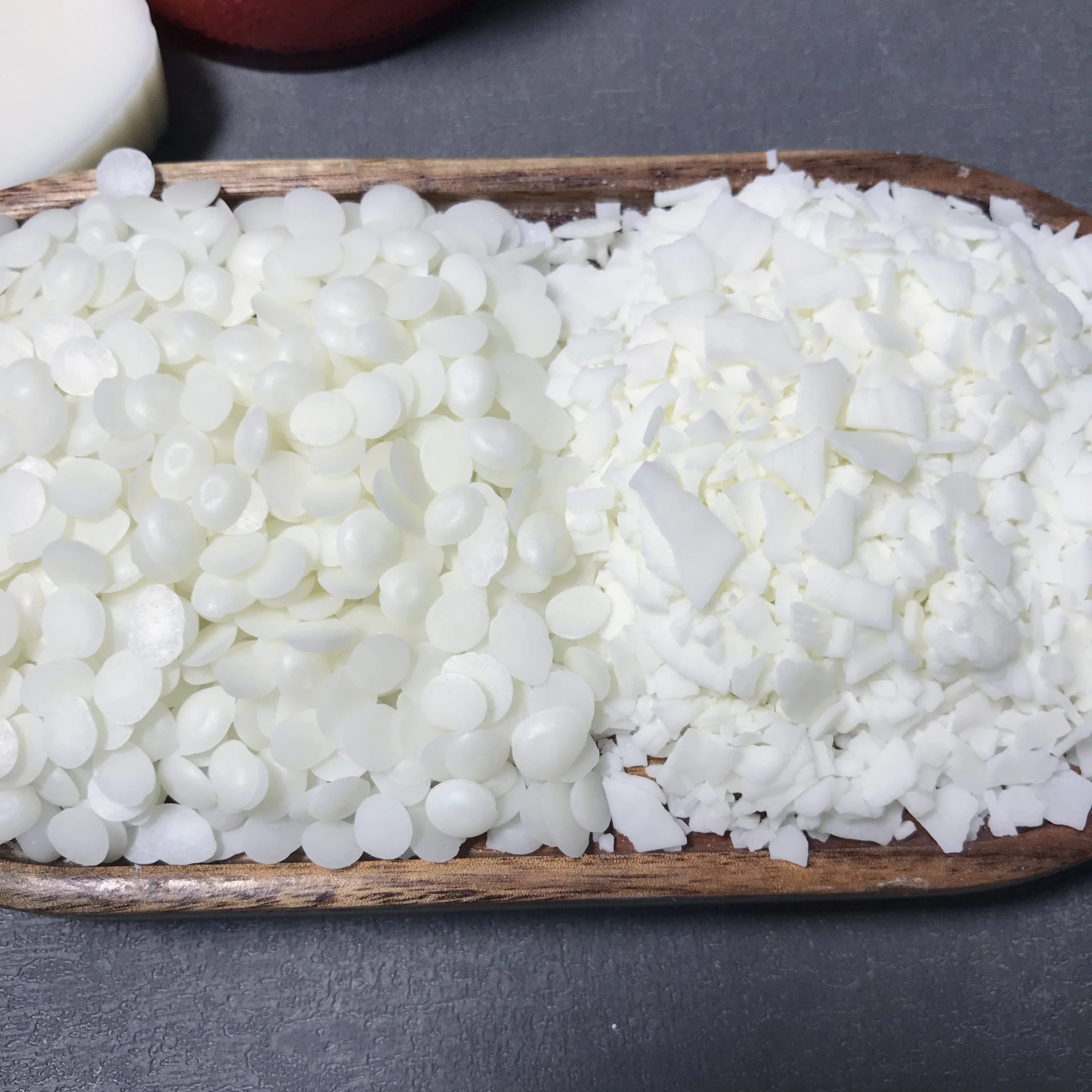 Wholesale High Quality Factory Price Soy Bean Wax Custom Candle Making Soy Wax for Candle and Soap White/light Yellow White 25kg