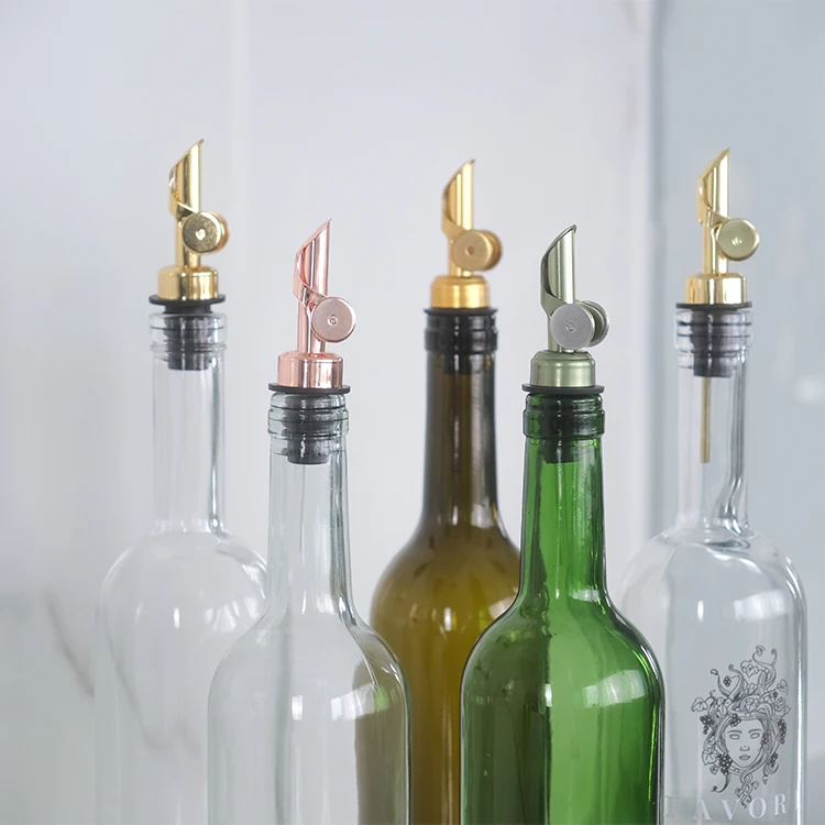 Wholesale Flip Stainless Steel Cork Olive Oil Wine Bottle Pourer Liquor Pourer With Plastic Dust Lid