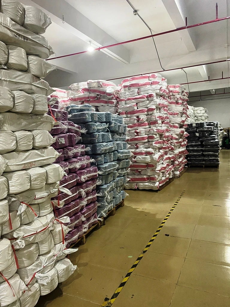 Nylon Blend Core Yarn dty 70d 70d/2 Custom 100 Nylon Hank Dope Dyed Color Knit Socks Yarns for Machine Knitting