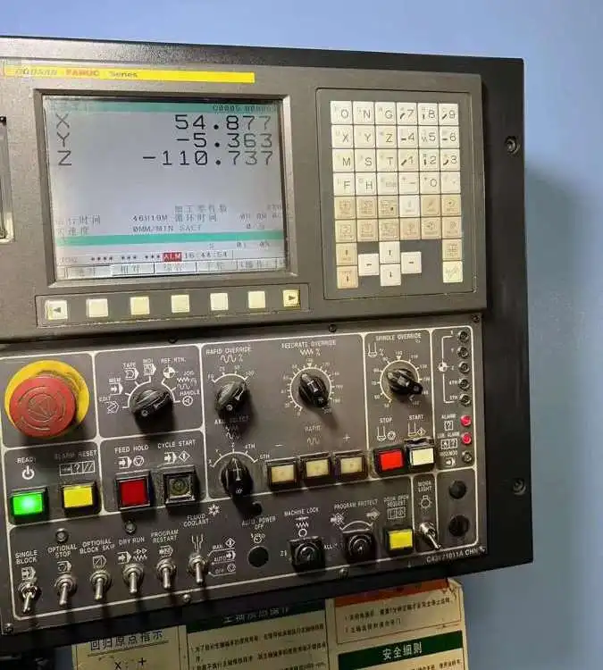 Высококачественный Подержанный Корея Doosan VMC 920 3 оси Cnc вертикальный обрабатывающий