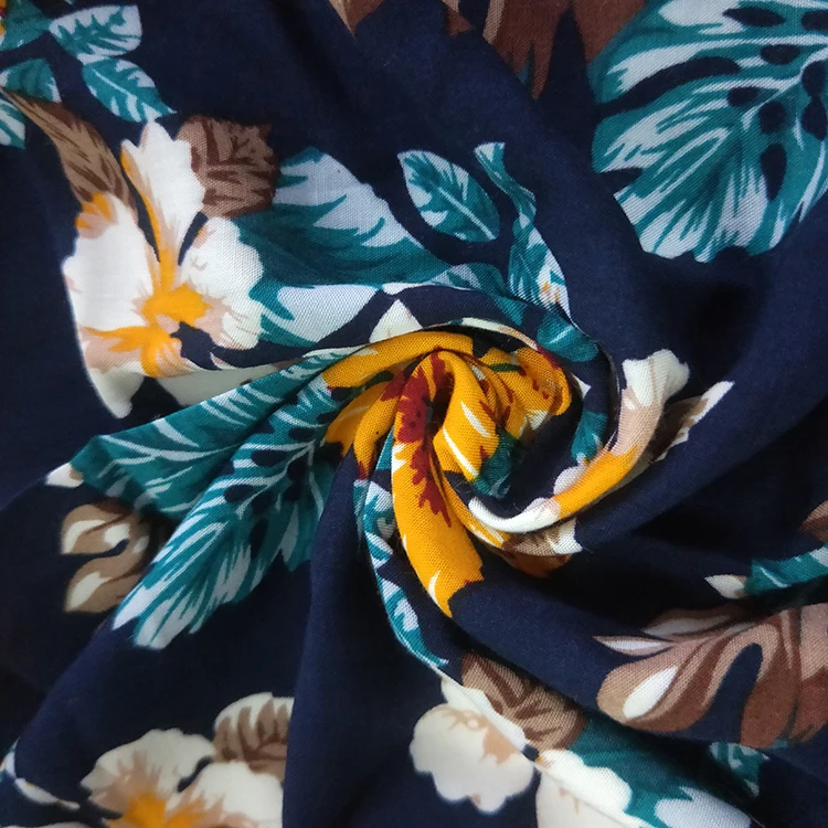 Мягкая и удобная ткань 45S из 100% искусственного шелка с принтом для детской одежды