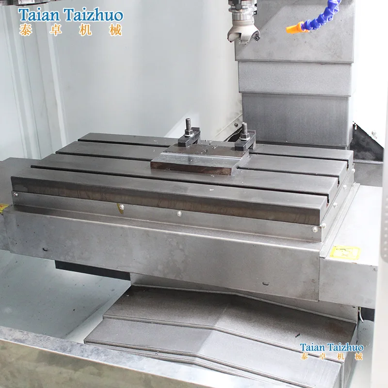 VMC650 5 Axis China CNC Milling Machine Machining Center For Metal