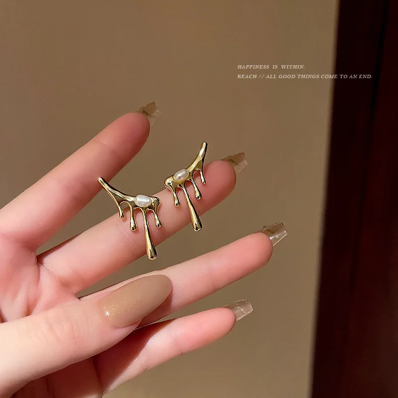 2022 New So Cool Liquid Metal Geometric Irregular Zircon Earrings for Woman Man Asymmetrical Earrings Jewelry Wholesale