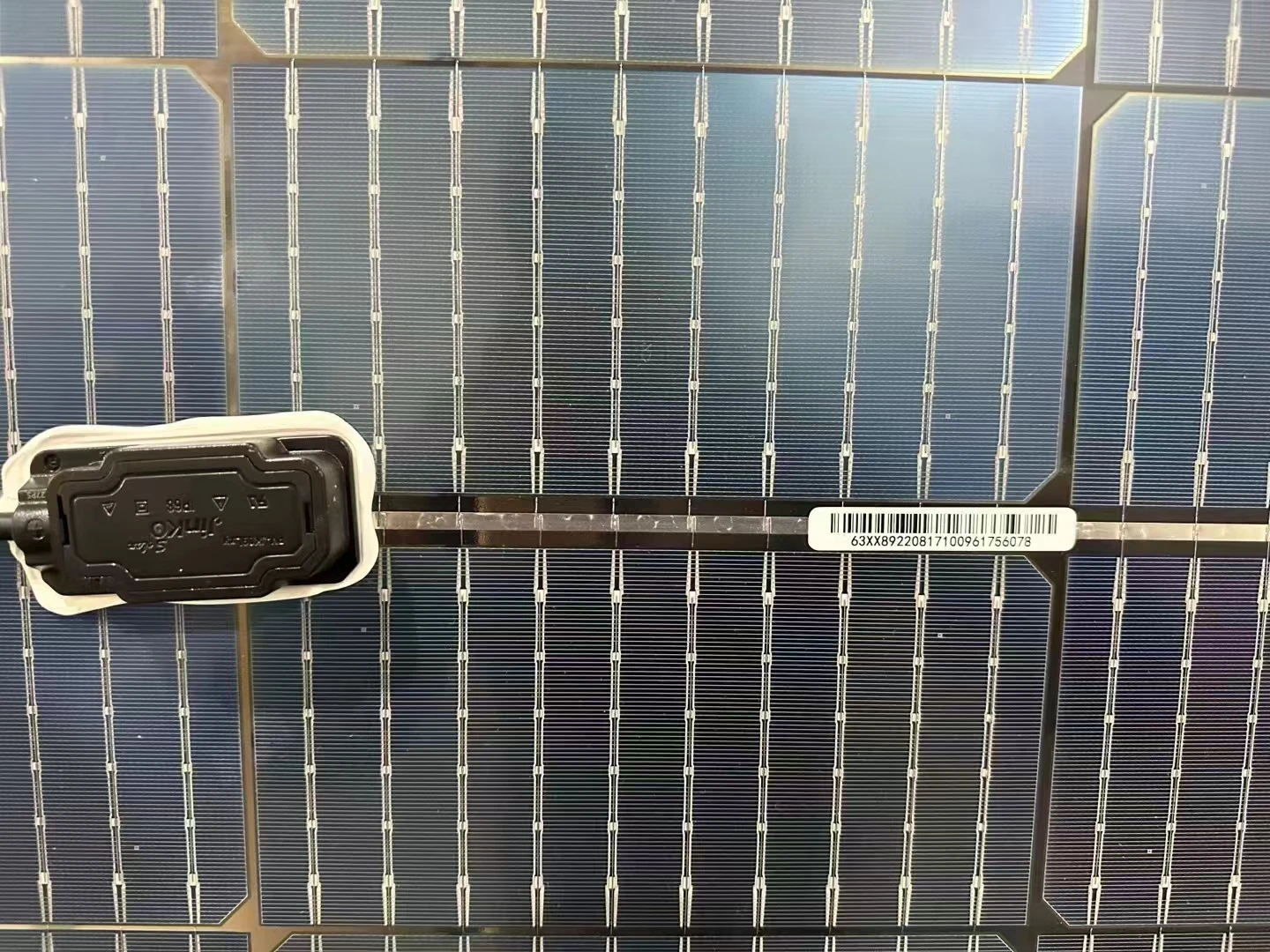 Factory Direct Supply Jinko Tiger Neo N-Type Cheap Price 620w 625W 630watts 156 Half Cell Mono Solar Panel For Solar System