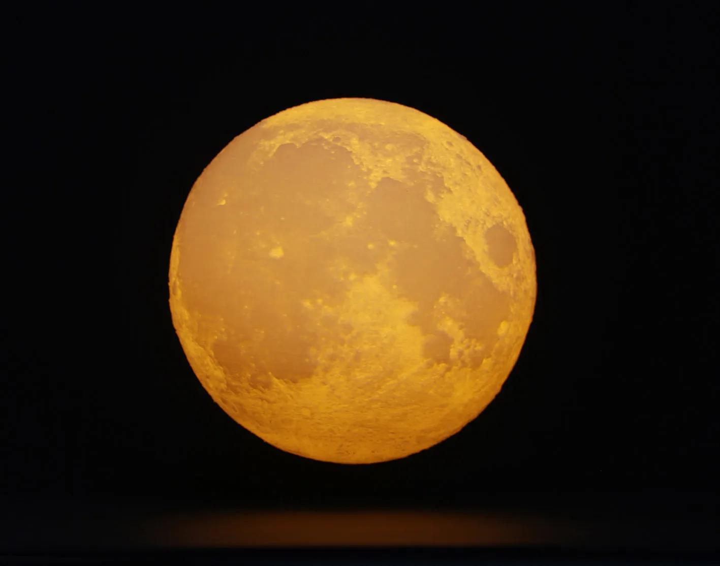 Lonvis 16 Colour Moon Lamp Bt Speaker 3D Print Night Light Galaxy Lamp Oem Touch Wooden Standnight Lamp Moon