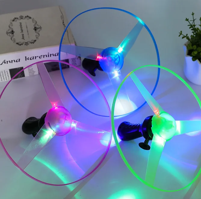 24cm Funny UFO Led Flying Saucer Colorful Light Up Flying Disco Kid Toys Plastic Pull String Spinning Helicopter Outdoor Toys