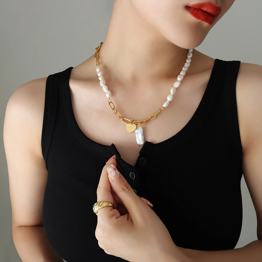 High Quality Waterproof Sweat-proof Necklace Fresh Water Pearl Love Heart Pendant Choker Necklace