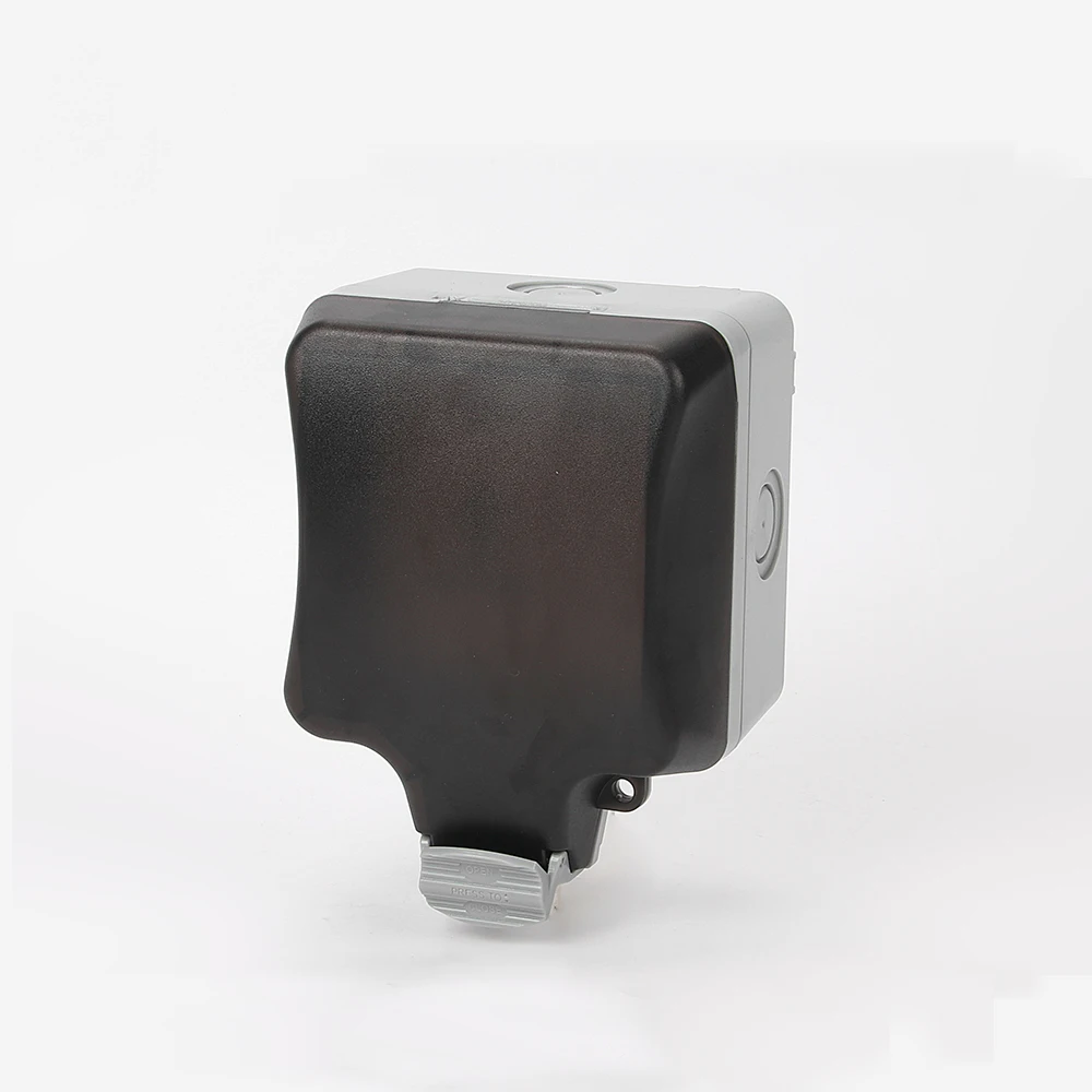 UK British European 1 Gang Waterproof Socket Enclosure Box Outdoor Outlet Weatherproof 13A 16A Plug In