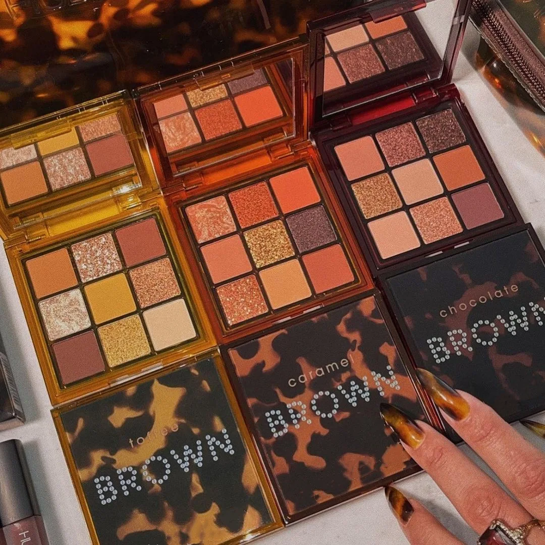 Custom Palette Private Label High Pigment Customized Glitter Professional Makeup Nude Eye Shadow Vendor