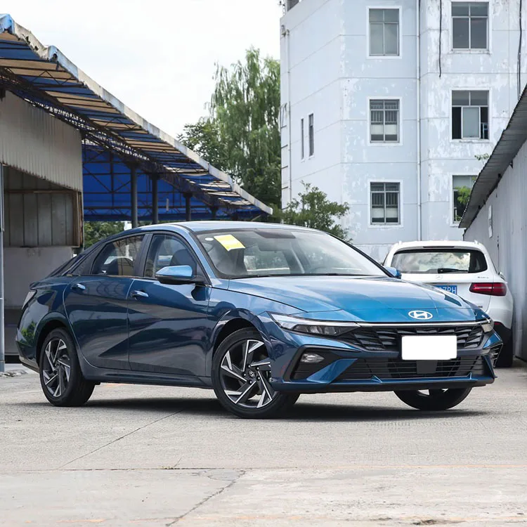 Fast Shipping Elantra 2024 2023 2022 5 Seats Maximum Speed Autos Gasoline Vehicles