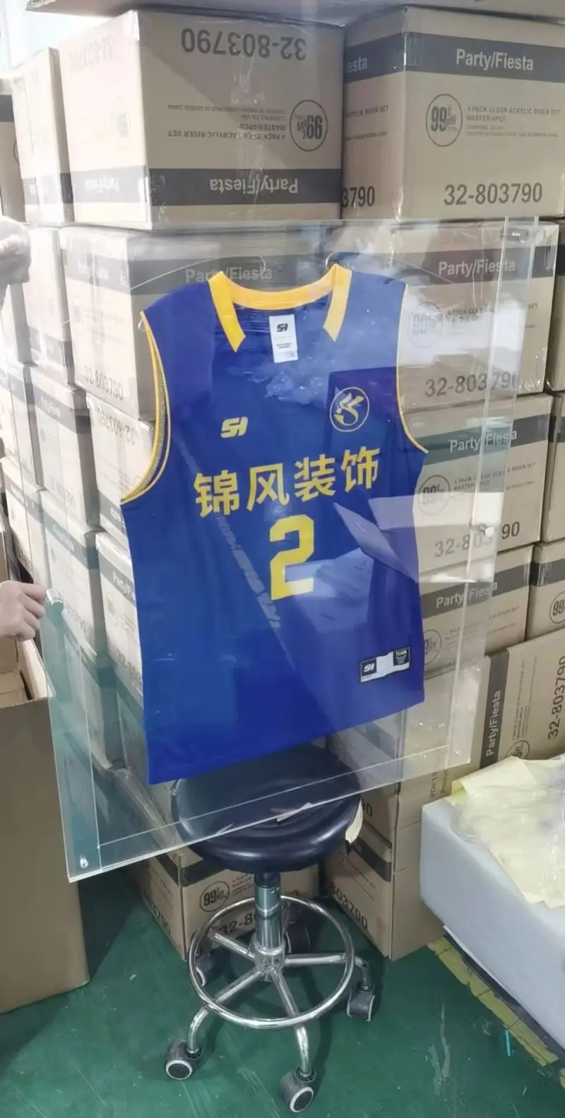 Spring Sgin Clear Acrylic Jersey Display Case Wall Mount Sport Shirt Display Frame