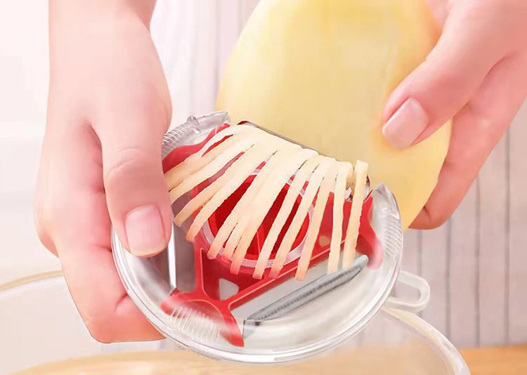 Multifunctional rotating three-in-one peeler kitchen shredder peeling knife vegetable
