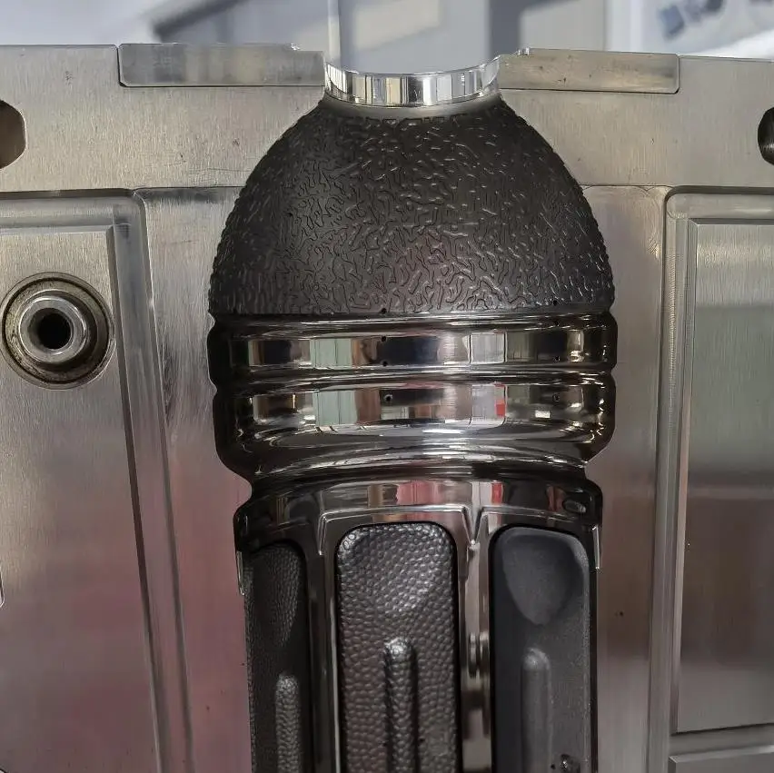 PET Hot Filled Beverage Bottle Blowing Mould for Rotary Blowing Machine