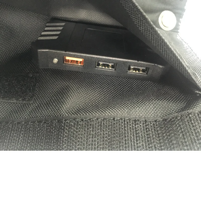 
Promotion Fast Charge 5V 9V 28W Foldable Solar Charger Portable Use in Outdoor 