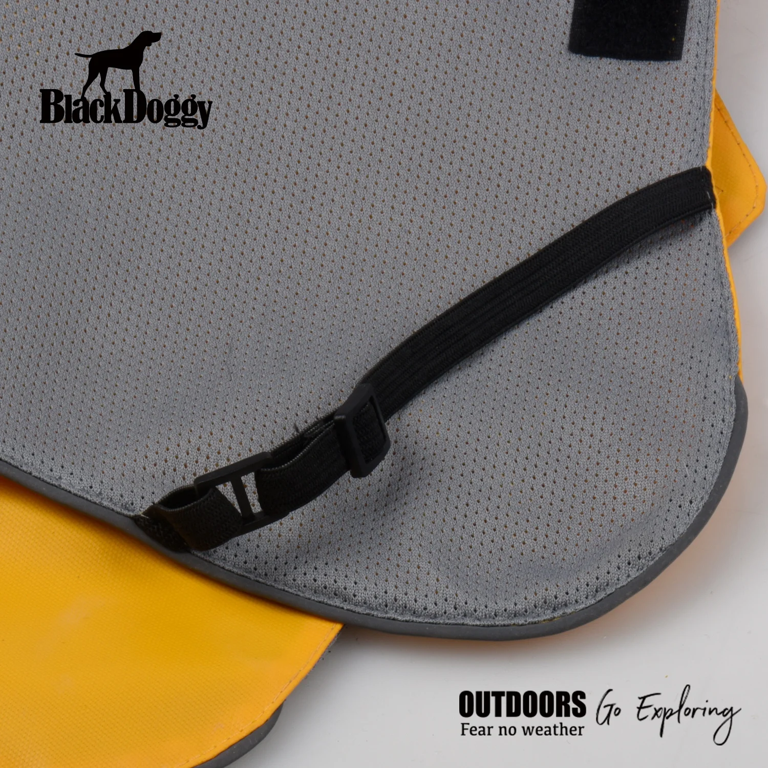 Wholesale Dog Coats Waterproof Raincoat Pet Clothes with Detachable Hoodie