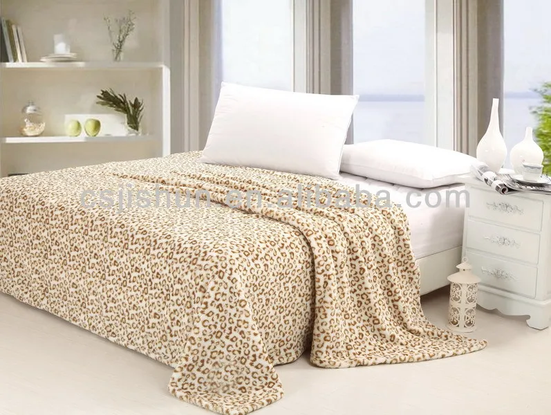 100%Polyester  Winter Season Flannel Four-piece suit Bedding Clothes