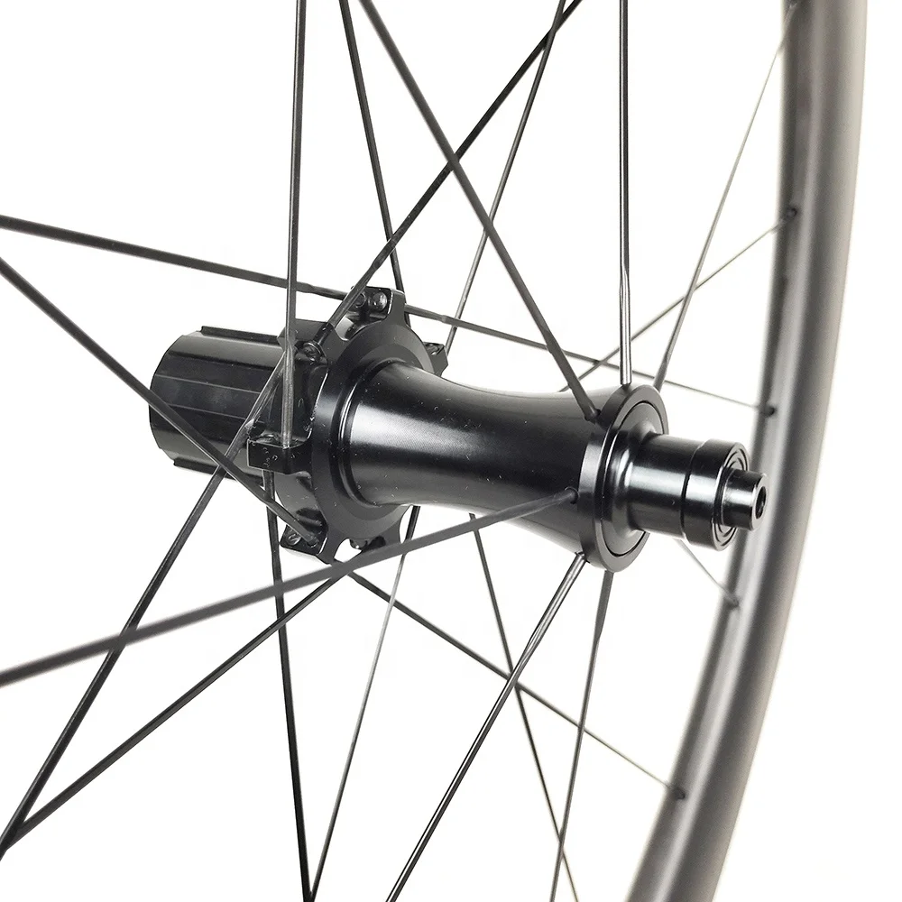 700c Road Clincher Wheels 45mm Asymmetrical Carbon Rim Brake Wheelset Tubeless Ready 2:1 Hub
