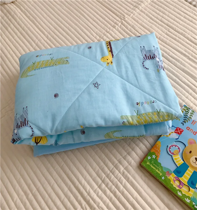 Wholesale 100% Cotton blanket quilt printed design kids comforter set baby cot bedding set
