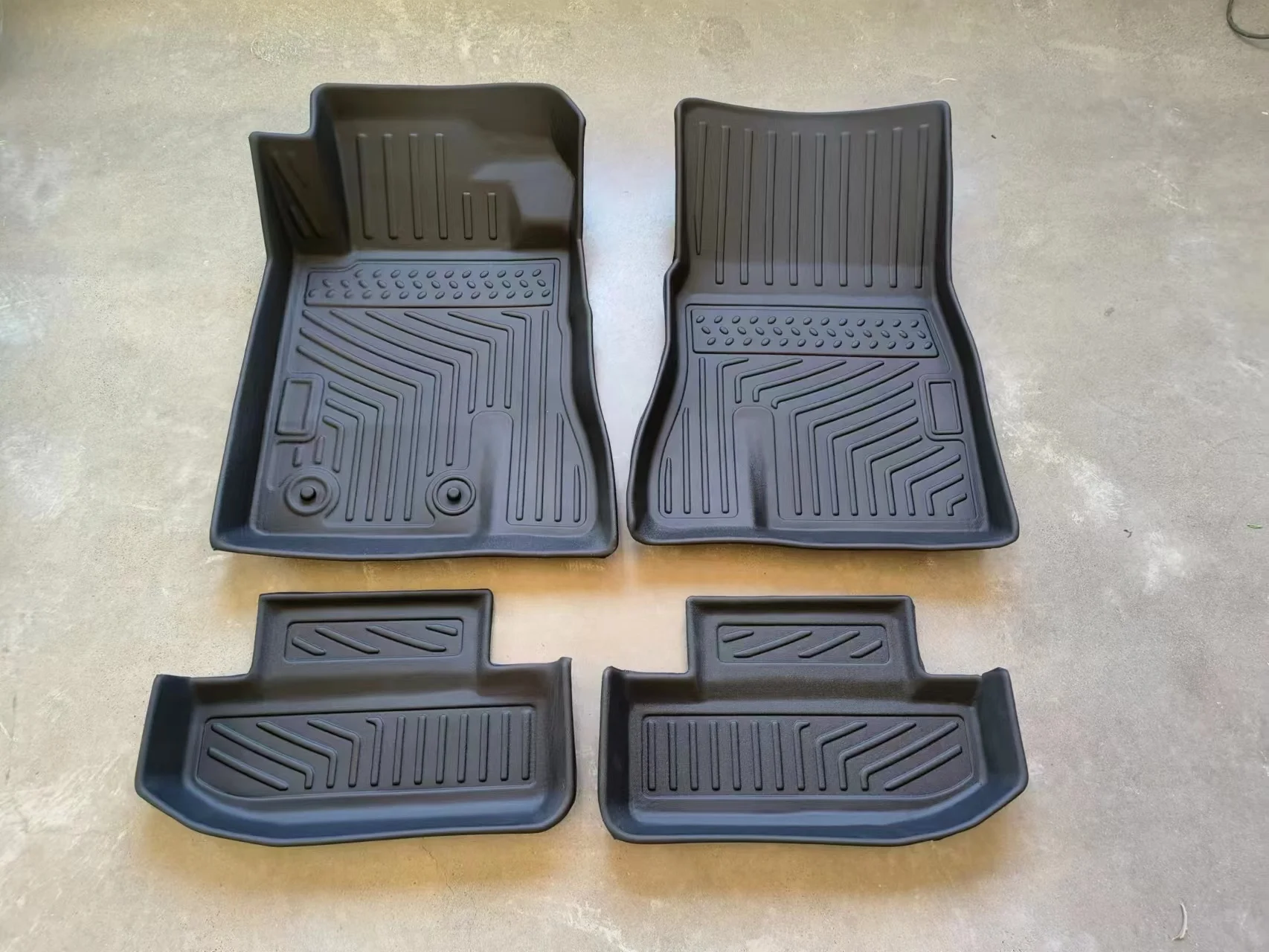 New Customizedizede Factory Wholesale Comfortable And Beautiful Rubber Car Floor Mats For Various Car Models