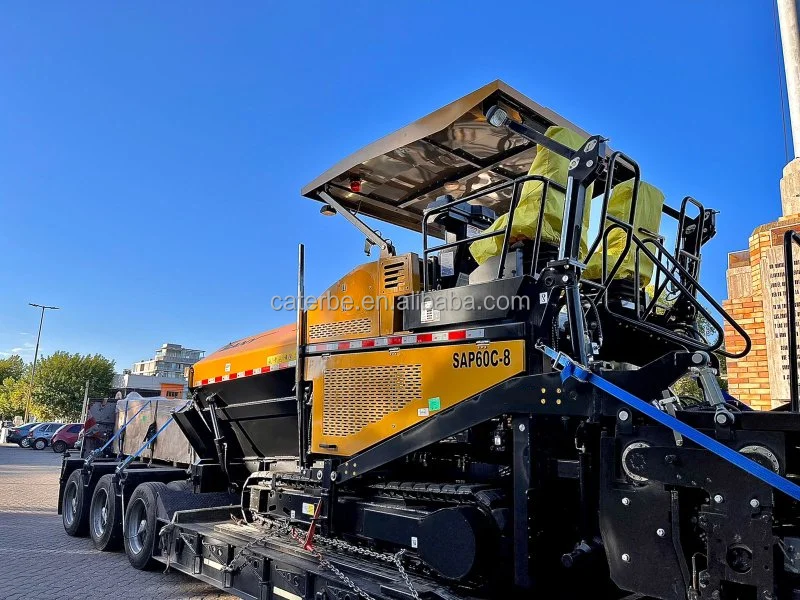 Excellent Paving Performance 6M SAP Series Asphalt Paver SAP60C-8 on Hot Sale