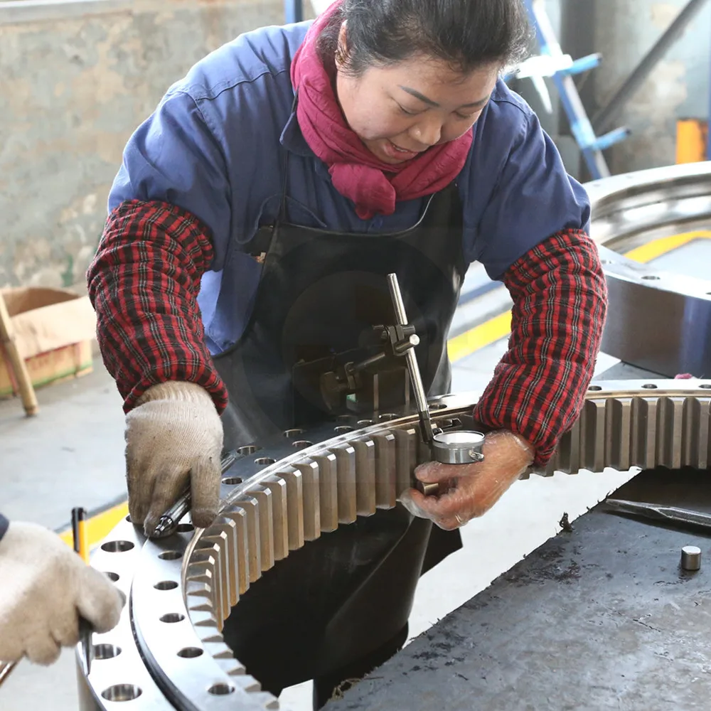 Quenching and Tempering tooth Slewing ring bearing for Large Diameter Trust Bearings with helical gear