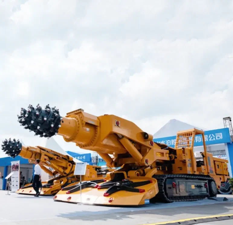 Best Price and Quality 132kW 80Ton Coal Mine Boring Machine Roadheader EBZ230