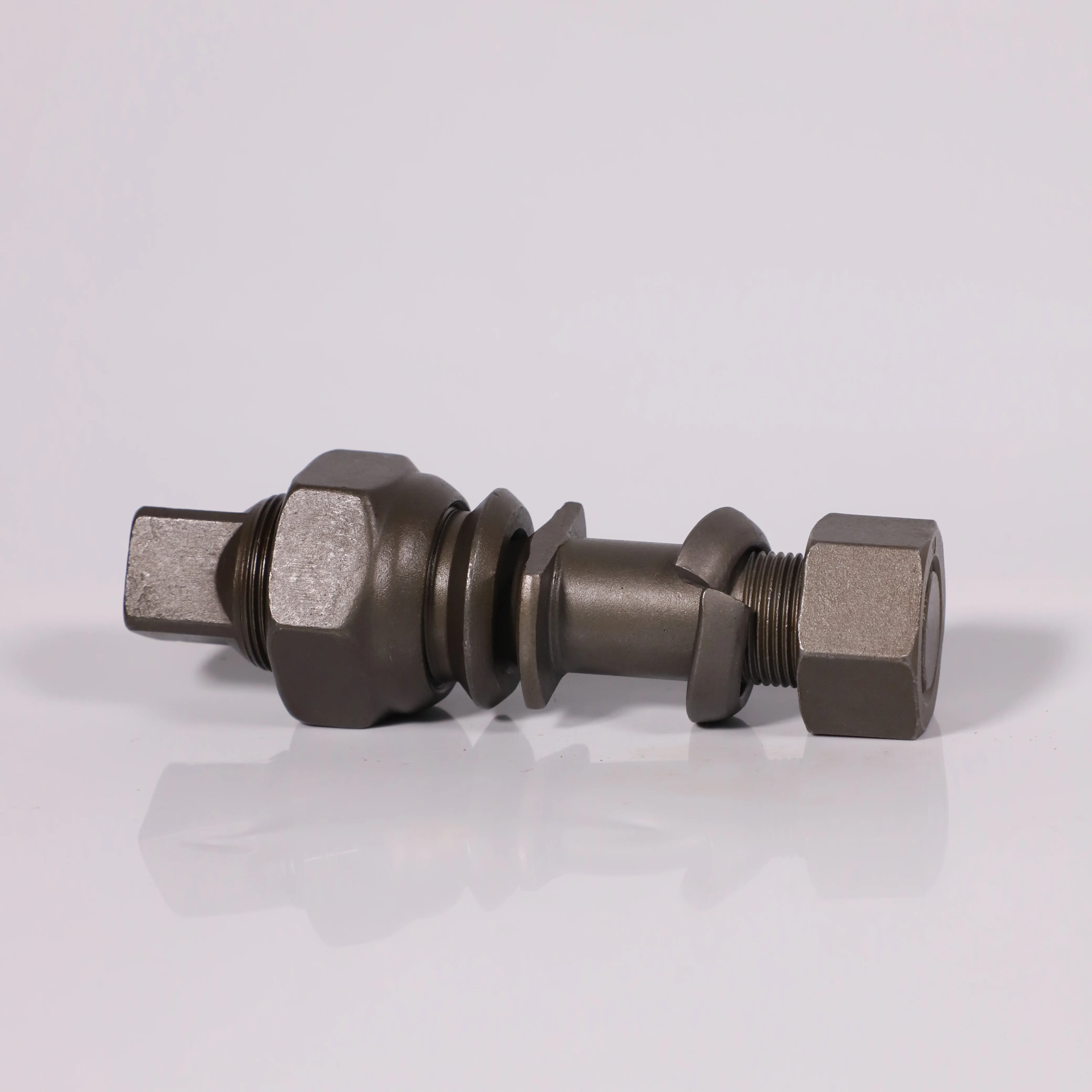 Wheel truck bolts for Japanese NISSAN CK87 REAR M20X1.5/22X1.5X102 grade 10.9