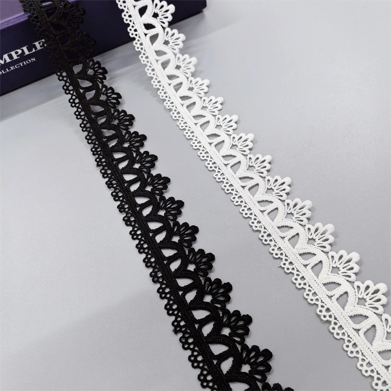 Factory Recommend Buying 4.8CM Trimming Lace Embroidery Designs Lace Trim For Decoration Traditional Apparel