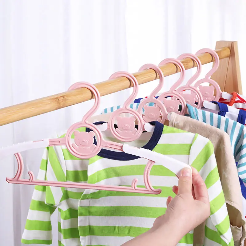 Adjustable Baby Clothes Hangers Children Plastic Clothing Display Rack Non-slip Kids Hanger Newborn Coats Organizer