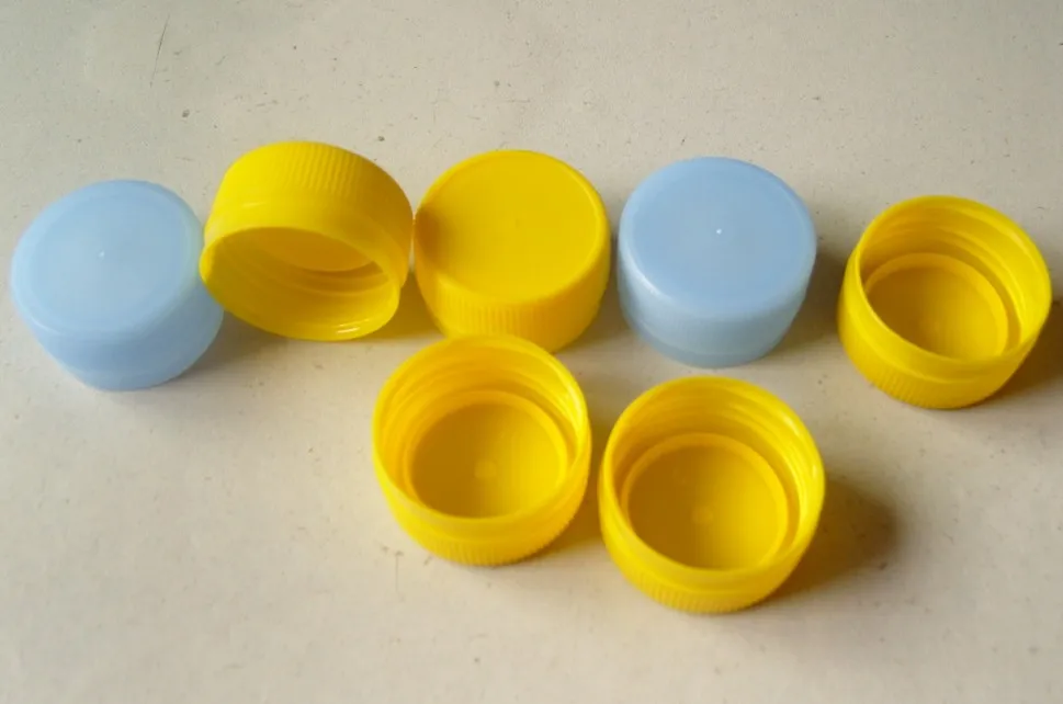 100% new pet raw material bottle preform 30MM (25mm)PET water bottle 1.5L preform 16g