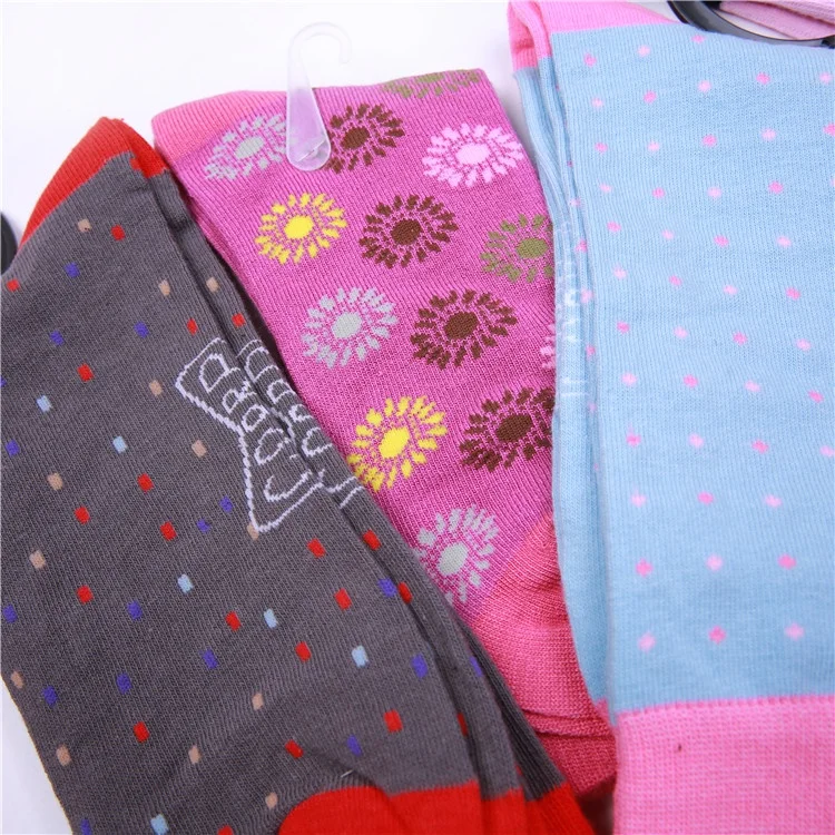 Высококачественные цветные весенне-осенние женские носки для отдыха с цветочным узором женские носки из бамбукового волокна