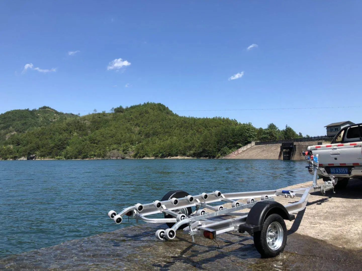 6.8 meter  hot dipped galvanized Jet Ski /boat  Trailer