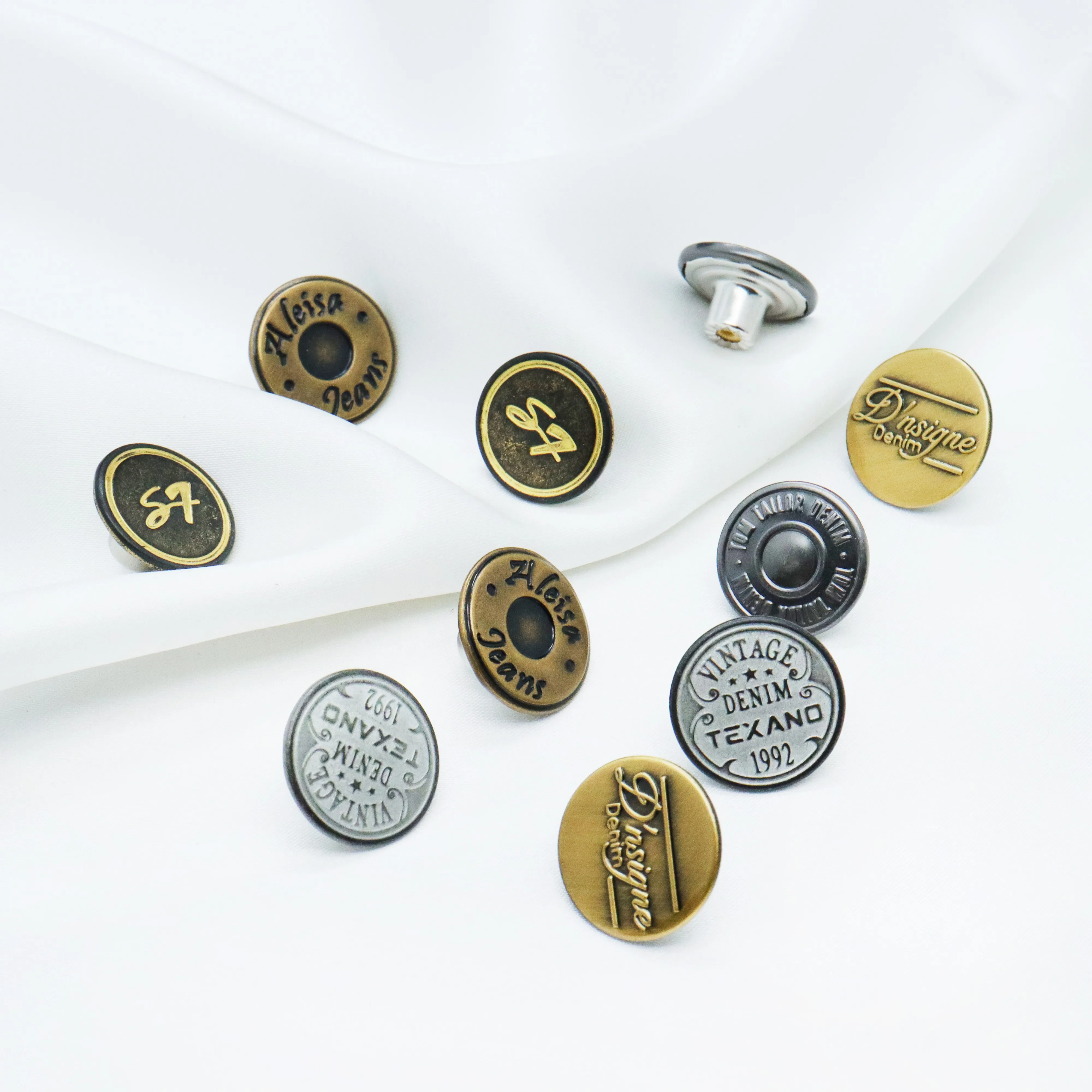 Single Side Cone Studs Conical Rivets for Garments Shoes Leather Bags-Bullet Spike Screw Riveting Plating Technics