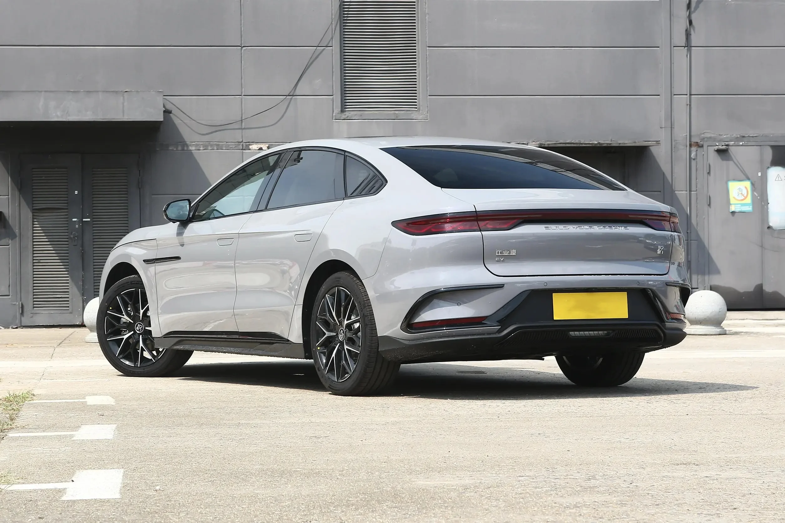 2024 Luxury China Byd Han Ev 2025 Car 4x4 Wheels Long Range 715km/605km/506km Electric Sedan Fwd New Energy Vehicles Byd Han Ev