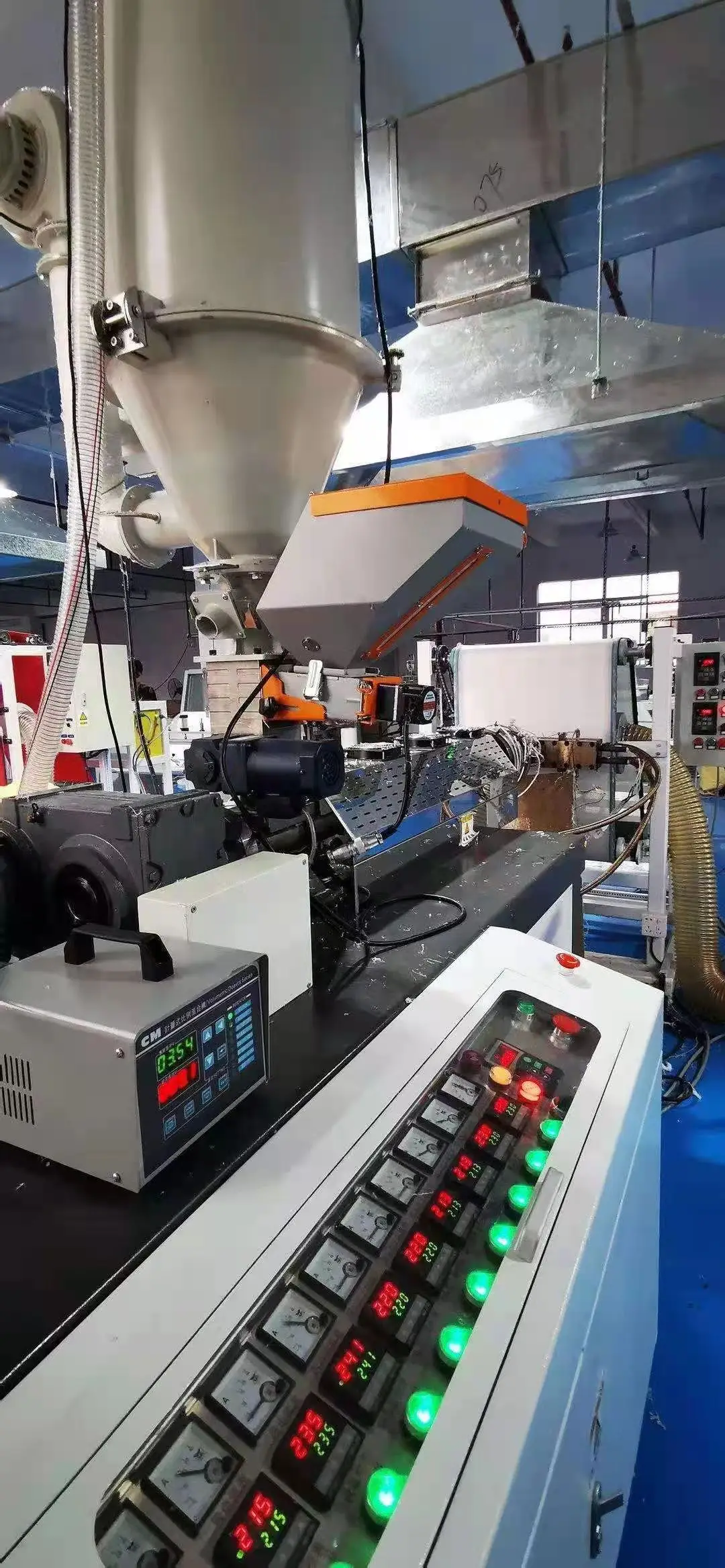 WOLTER 12mm screw color feeder,color doser feeder,color masterbatch machine