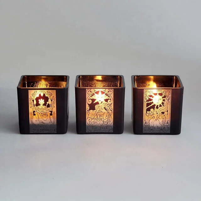Luxury Customized  Scented Candles Handmade Aromatherapy Soy wax Square glass with wood lid